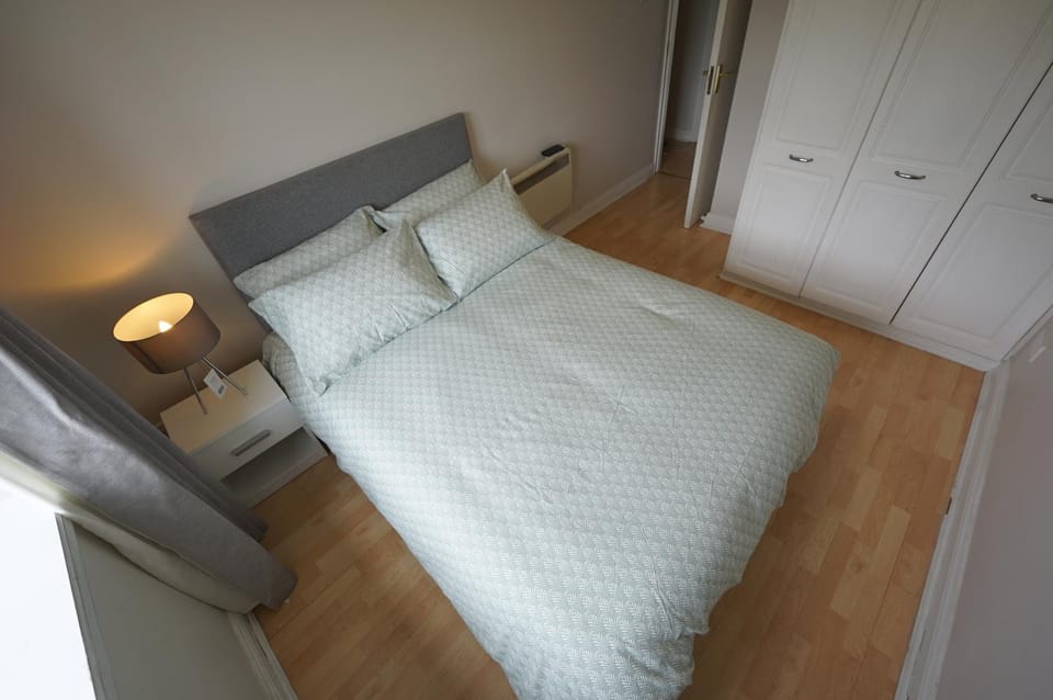 Bed, Bedroom, wardrobe