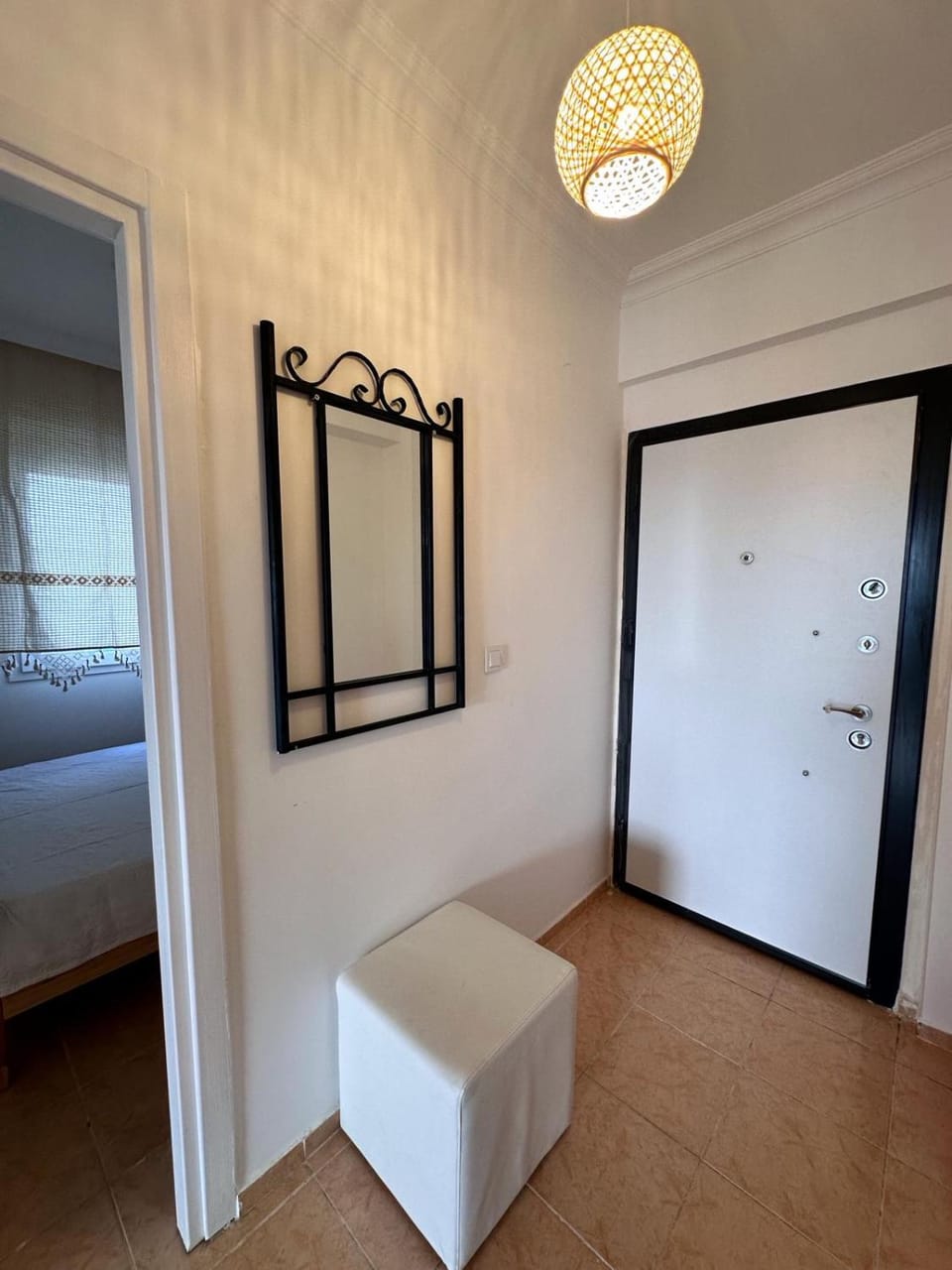 Property building, Photo of the whole room