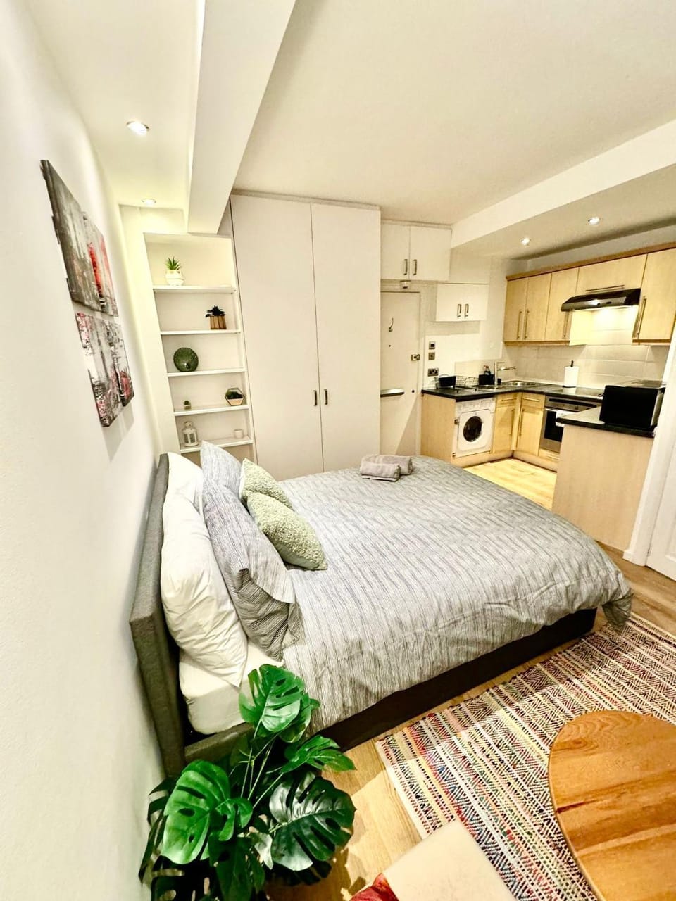Kitchen or kitchenette, Photo of the whole room