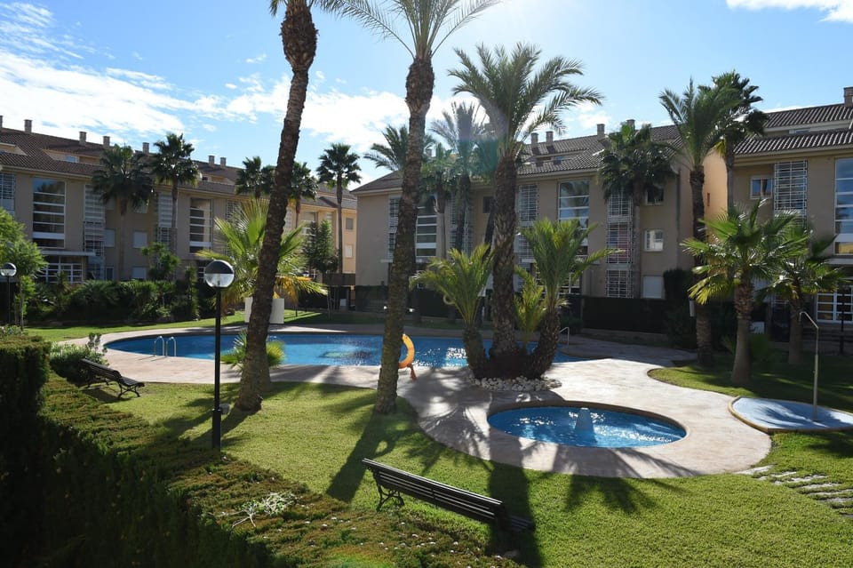 Property building, Pool view