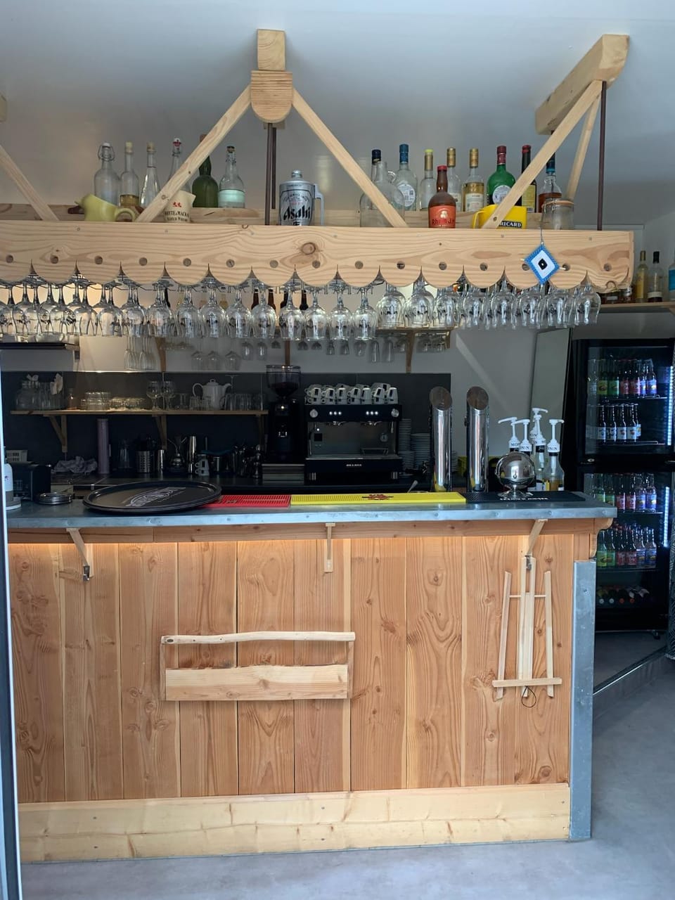 Lounge or bar