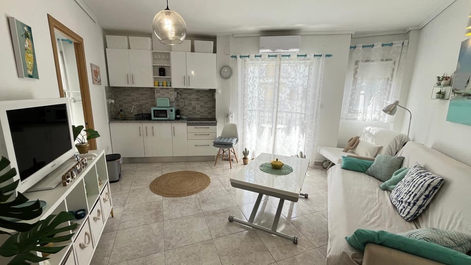 Kitchen or kitchenette, Living room, Seating area