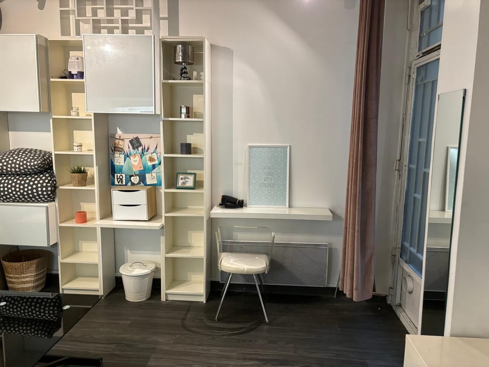 Place de la Bastille Apartment in Paris