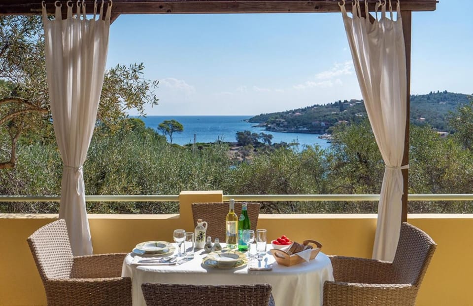 Bay View Hotel Hotel in Gaios