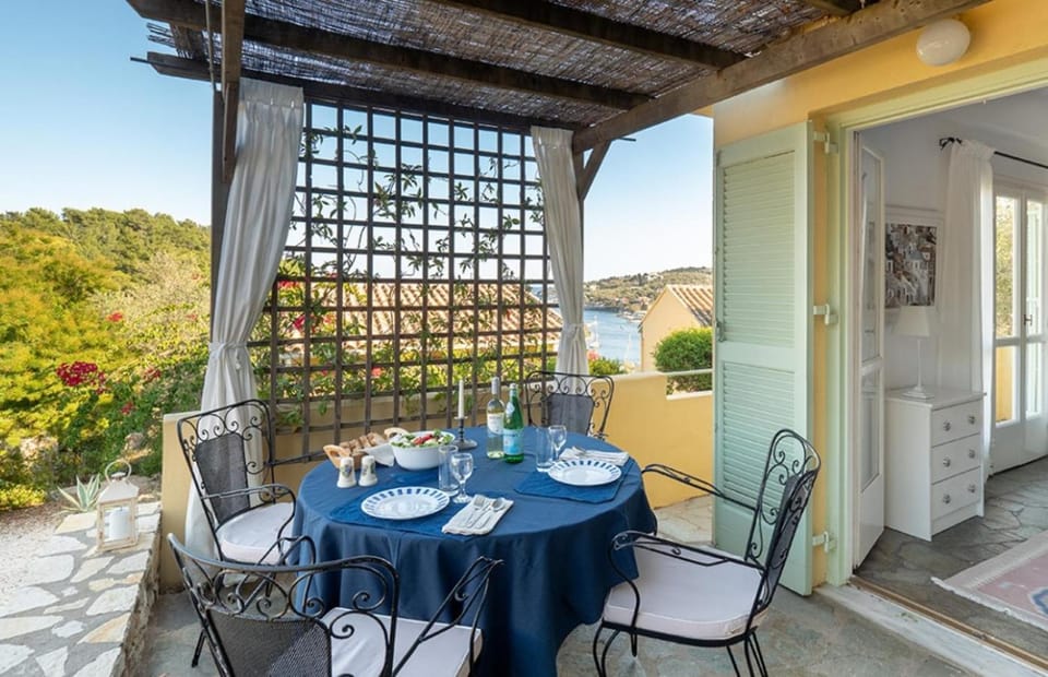 Bay View Hotel Hotel in Gaios