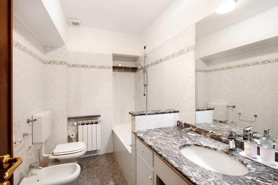 Bathroom, Living room