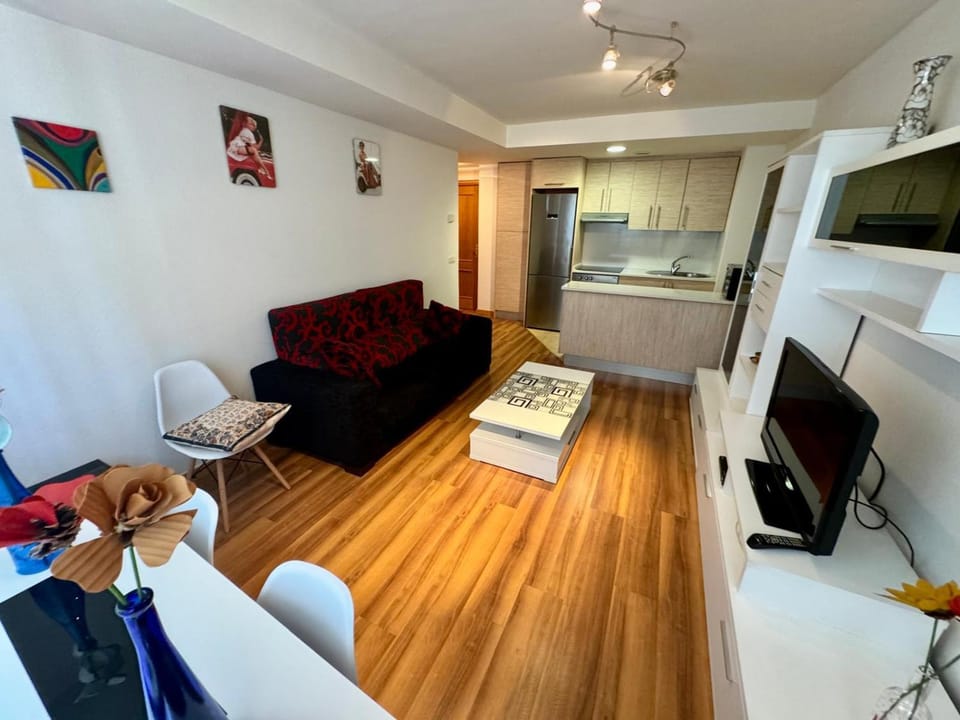 TV and multimedia, Living room, Dining area