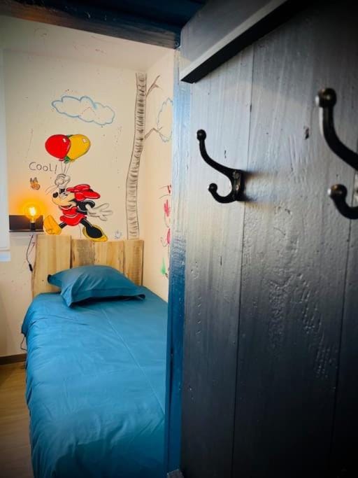 Le Family Pop-Art House in Auvergne-Rhône-Alpes