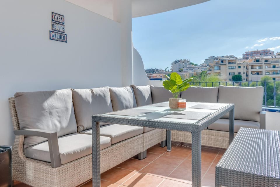 Patio, Day, View (from property/room), Balcony/Terrace, Living room, Seating area