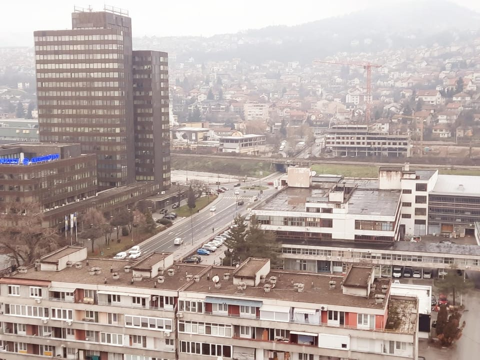 Day, Neighbourhood, City view, Street view, Location