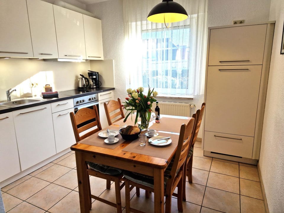 Gästehaus Kühn EG links N2 Apartment in Norden