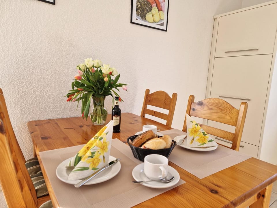 Gästehaus Kühn EG rechts N1 Apartment in Norden