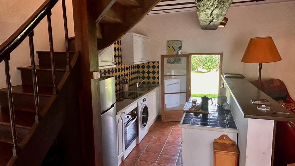 Charming Cottage Retreat with garden House in Pays de la Loire