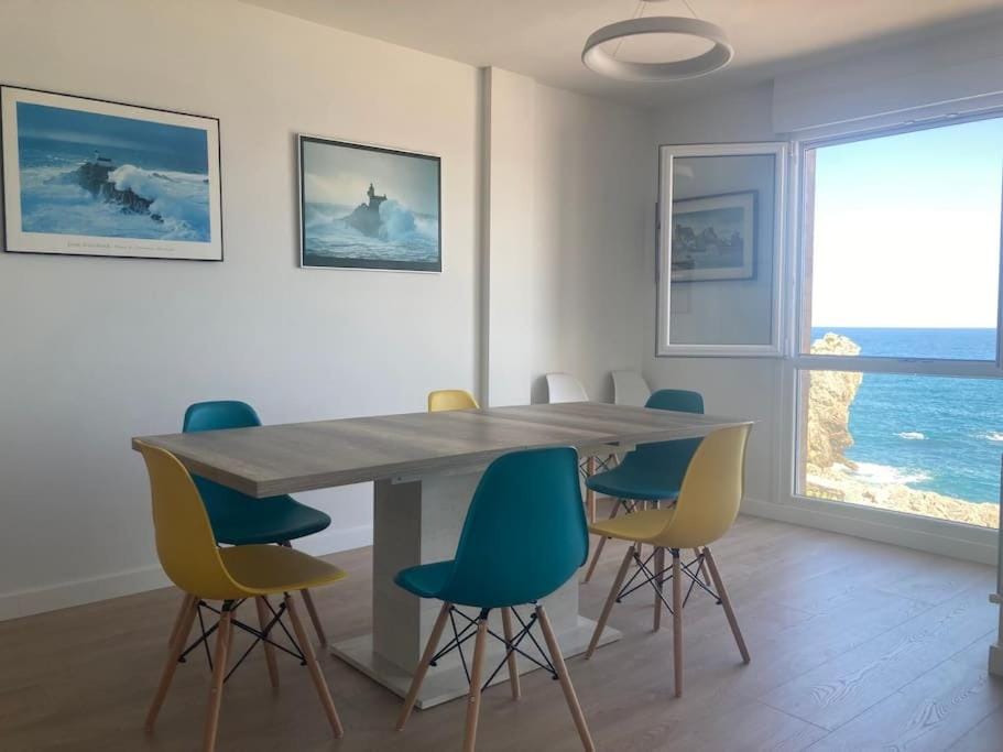 APARTAMENTO VISTAS AL MAR-WiFi en CASTRO Apartment in Castro Urdiales