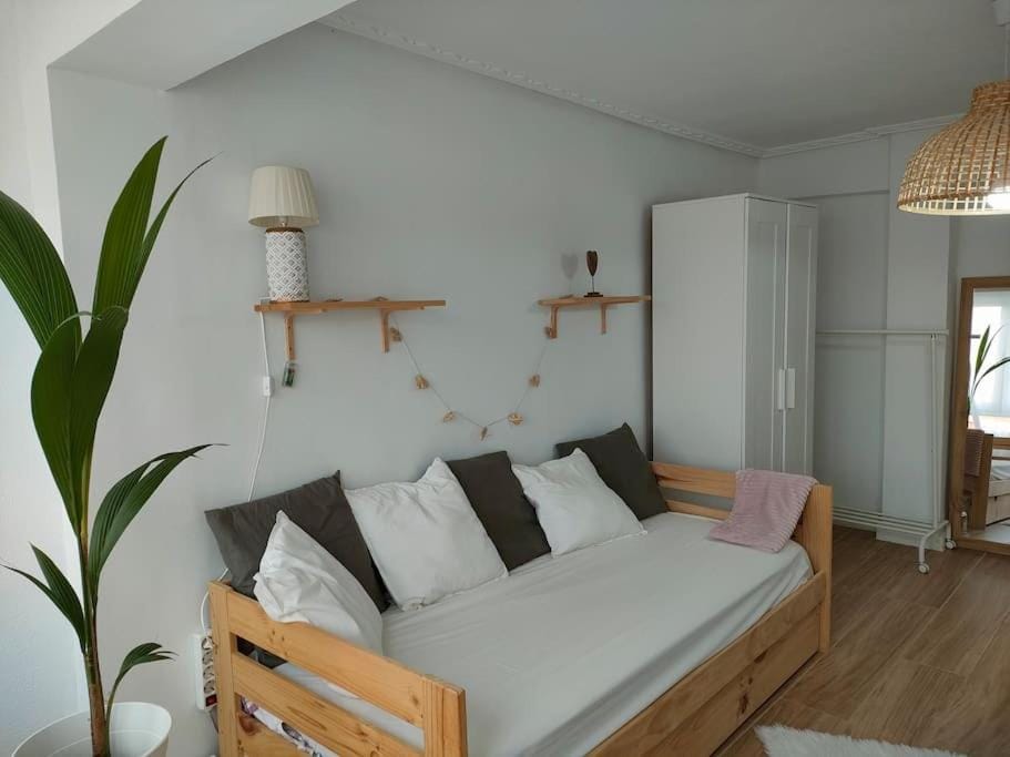 APARTAMENTO de DISEÑO en el CENTRO -Desing Apartment in the Center Apartment in Santander