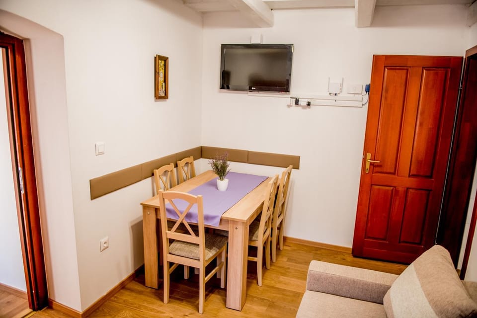 Orgona Vendégház Golop Apartment in Hungary