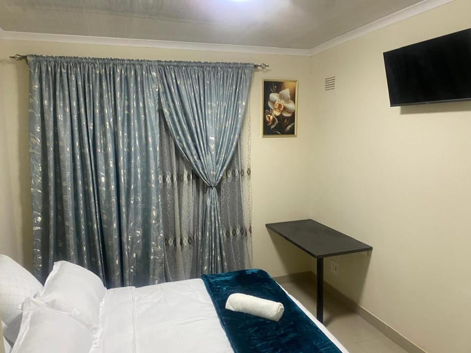 Sabbath Lodge VIP Bed and Breakfast in Cape Town