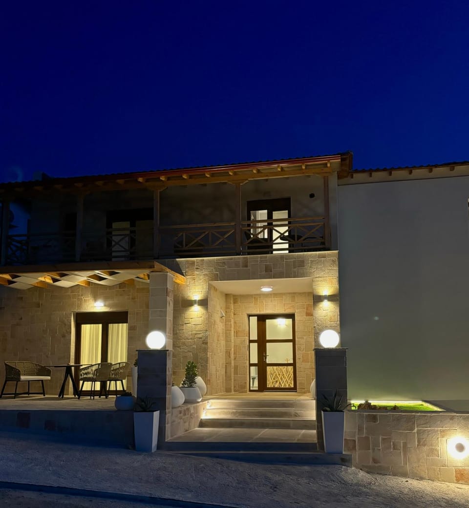 Eterna Mare Apartment in Nikiti