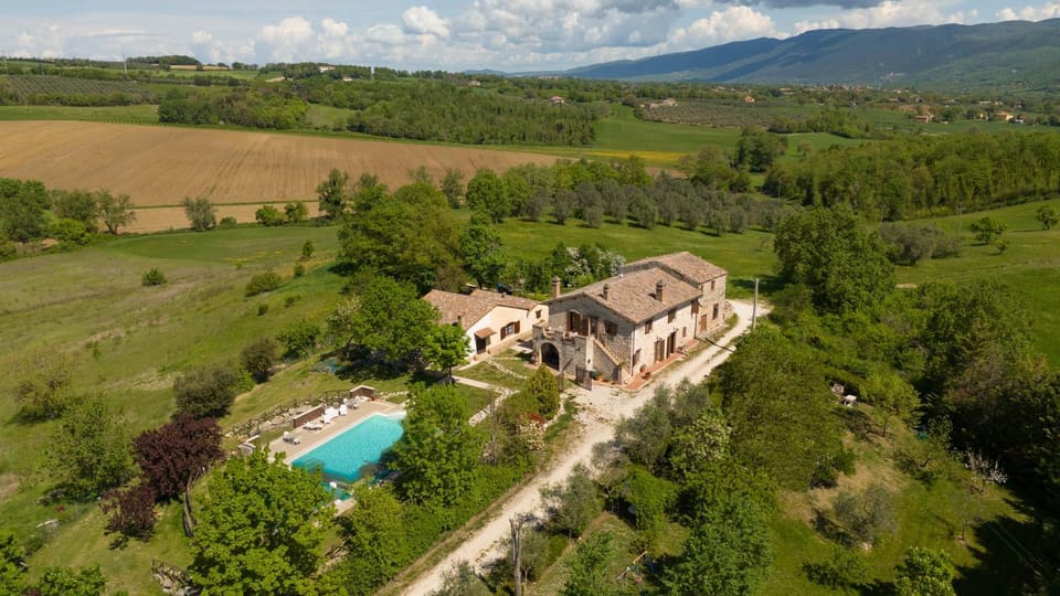 Property building, Natural landscape, Bird's eye view, Swimming pool