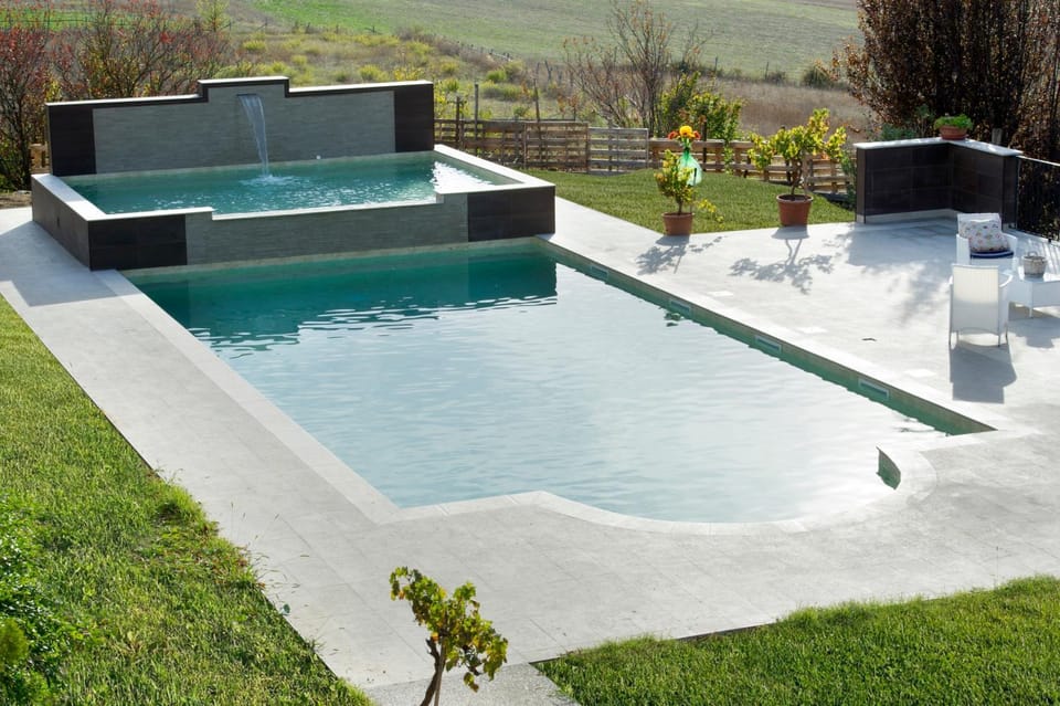 Garden, Hot Tub, Swimming pool