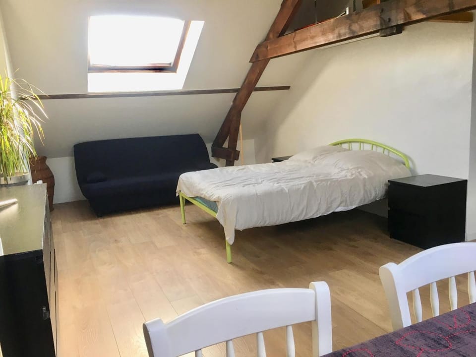 Grande chambre - fumeur Apartment in Dunkirk