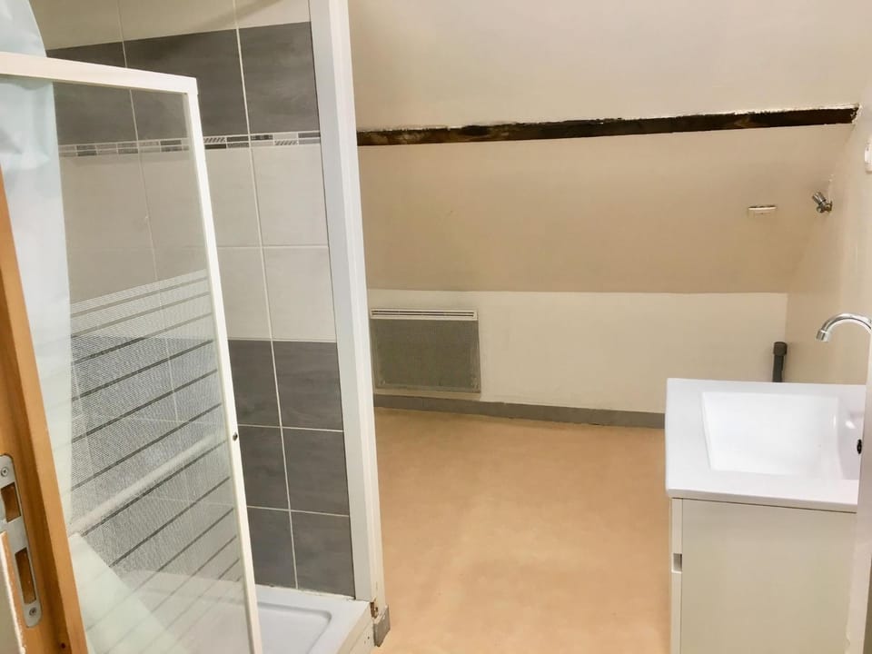 Grande chambre - fumeur Apartment in Dunkirk
