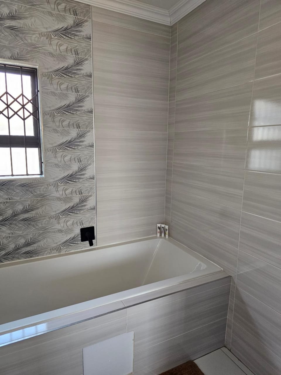 Bathroom, Bath