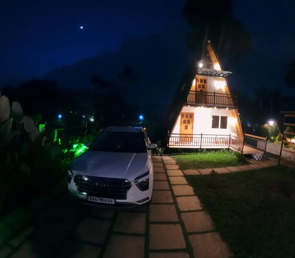 Hill View 'A'Frame Villa Wayanad Apartment in Kerala