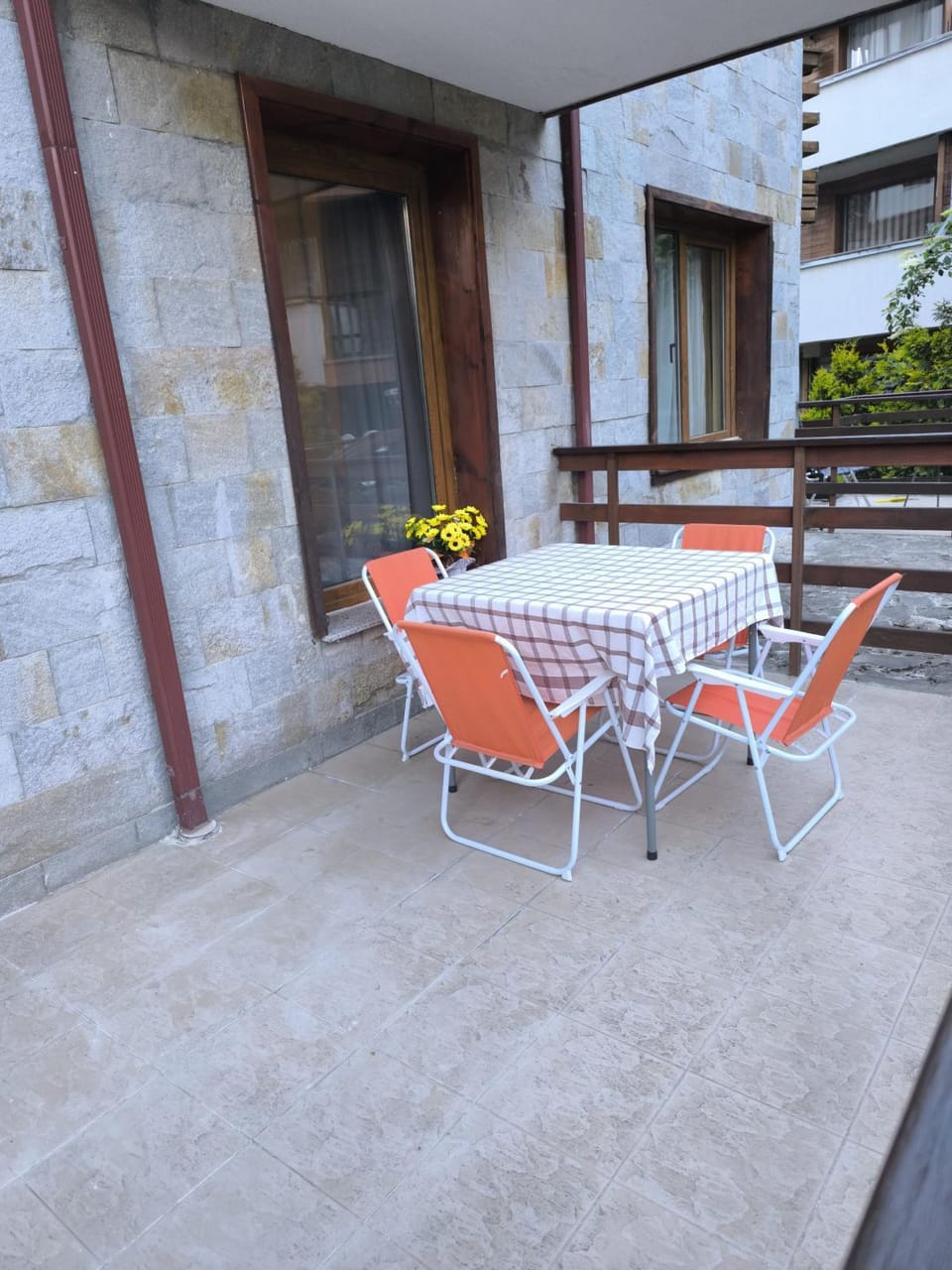 Patio, Day, Balcony/Terrace, Seating area