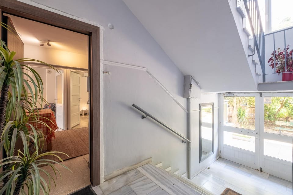 Very comfortable, close to Acropolis Apartment in Athens