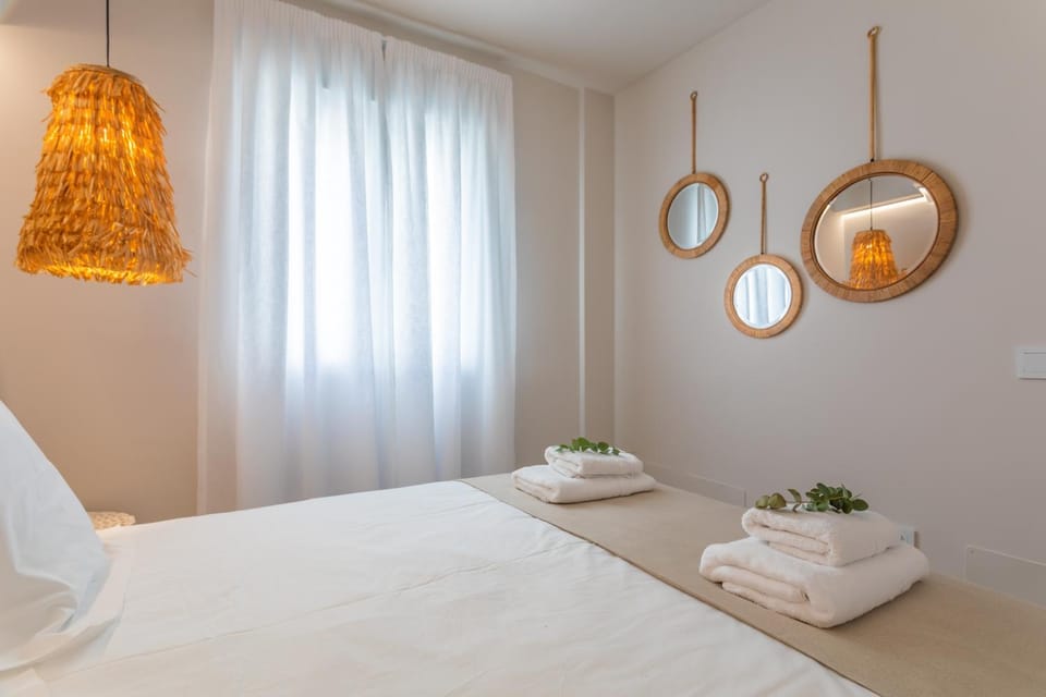 Espectacular adosado - patio, piscina & office Apartment in Tarifa