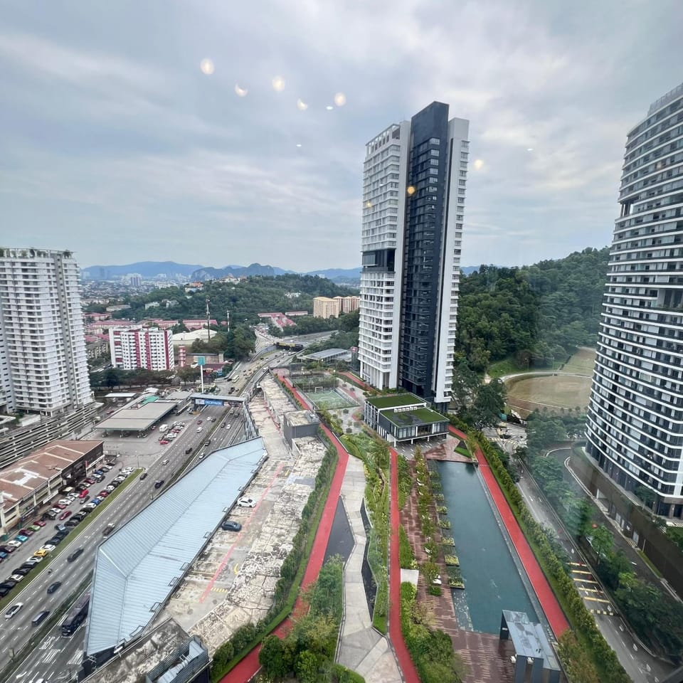 City view, Street view