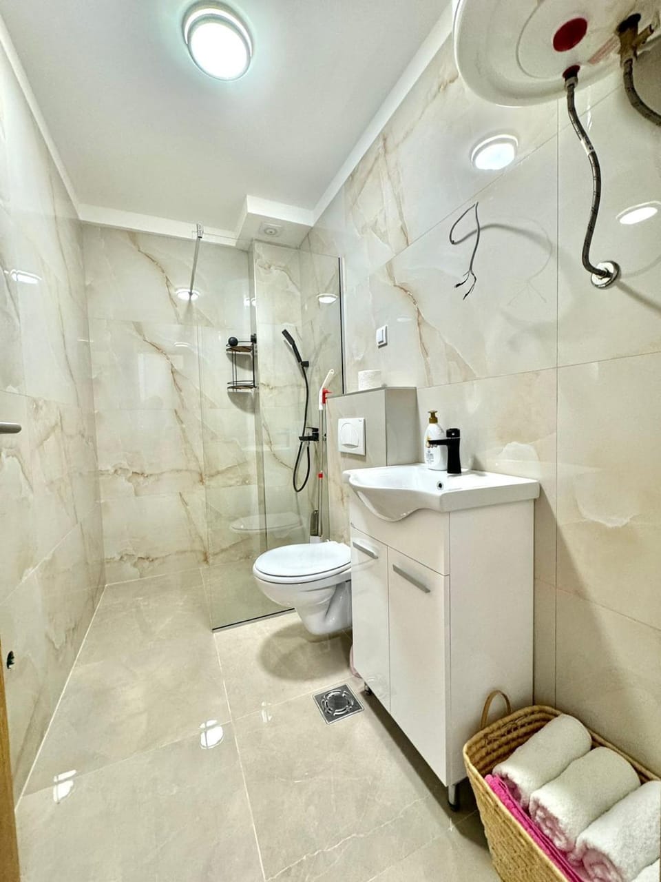 Shower, Bathroom