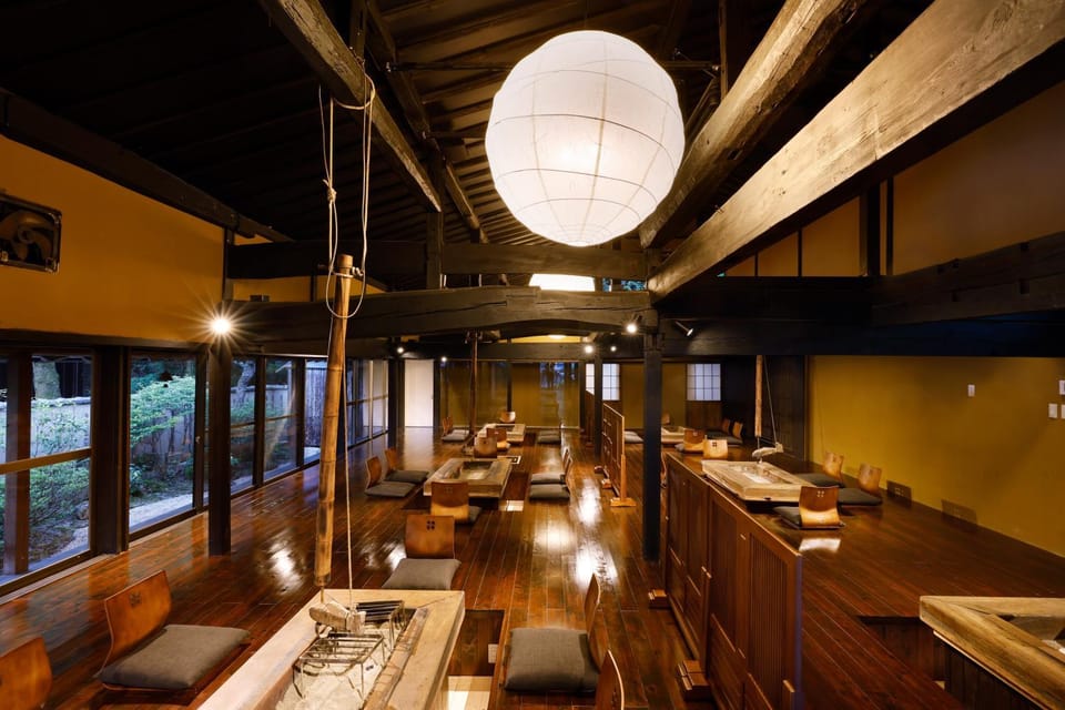 Restaurant/places to eat, Banquet/Function facilities