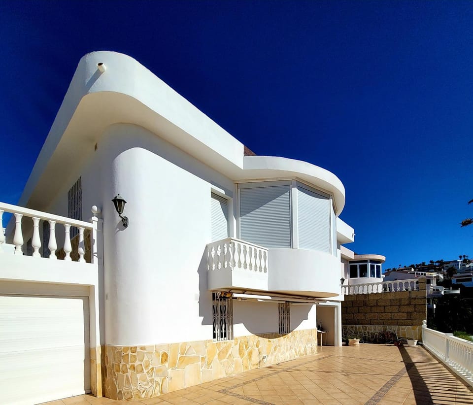 Ferienhaus El Musgo mit Meerblick und Pool House in Costa Adeje