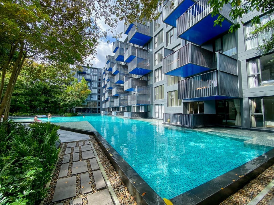 The Deck condominium Patong beach Apartment in Patong