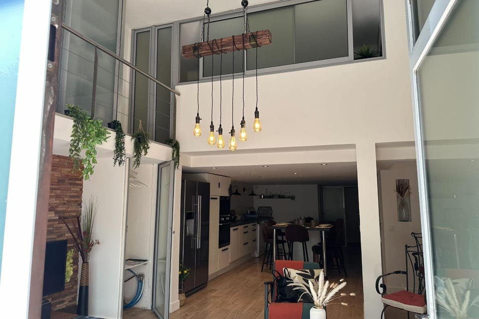 Spacious duplex near the city center of Cannes Apartment in Cannes