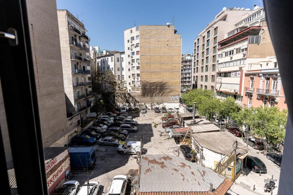 Street view, Parking