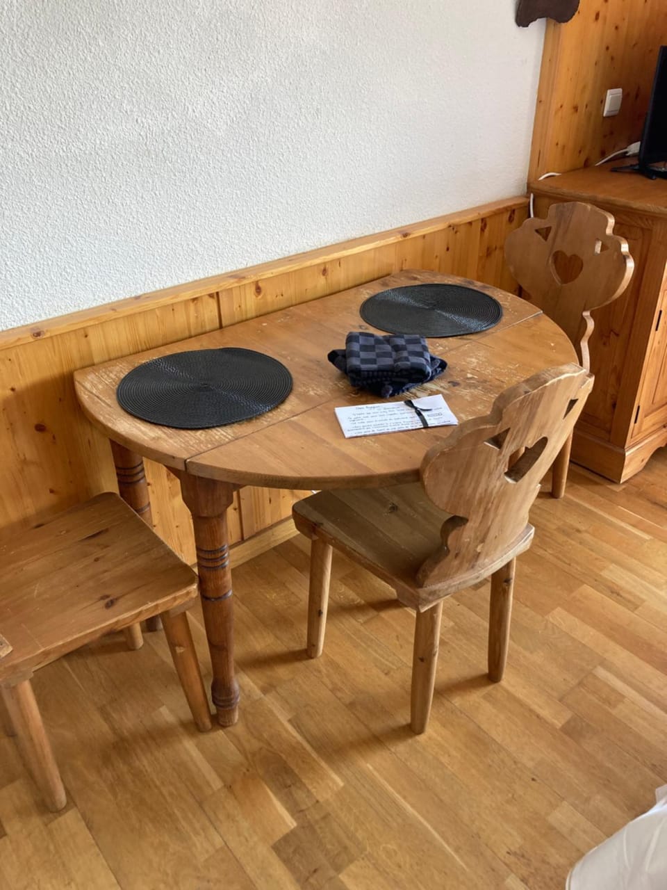 Studio 2 personnes avec Terrasse Literie-Serviettes-Ménage Fin de Séjour INCLUS Apartment in Bolquère