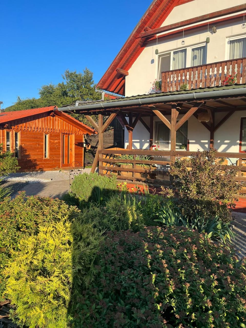 Property building, Garden