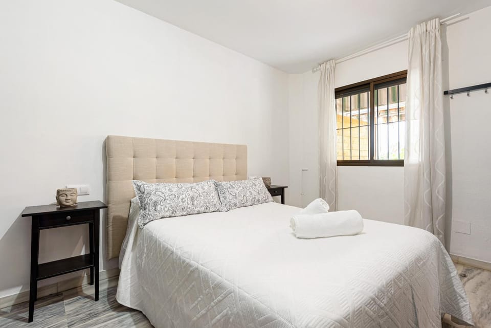 Living room, Bedroom