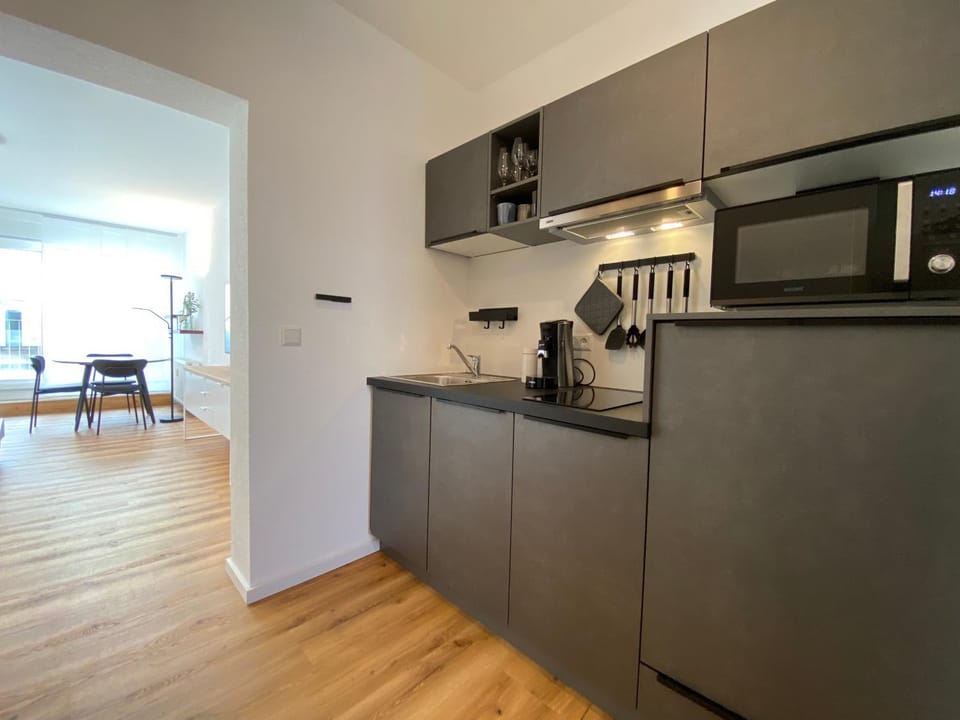 Kitchen or kitchenette, Living room