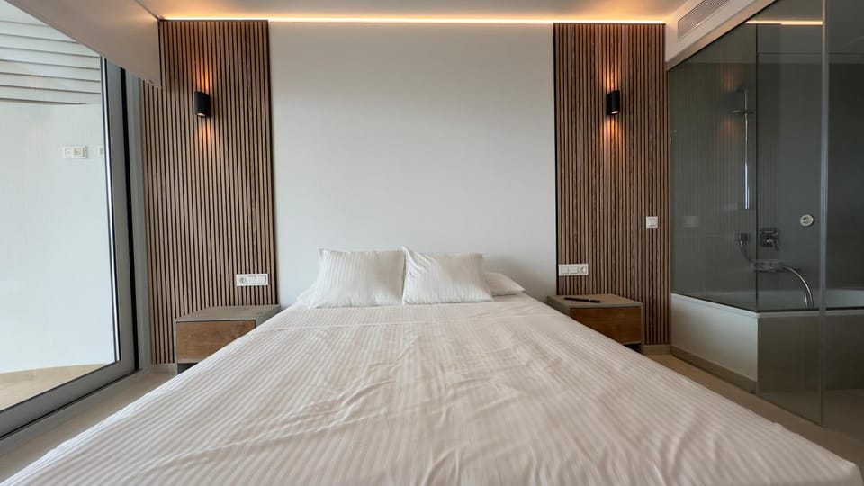 Oasis Seaview Wave Collection 2Bedroom Apartment in Fuengirola