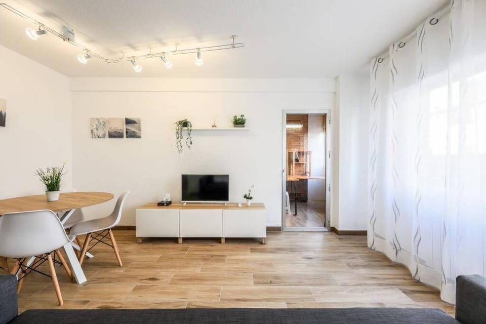 Family-Friendly Stay near Madrid Apartment in San Sebastián de los Reyes