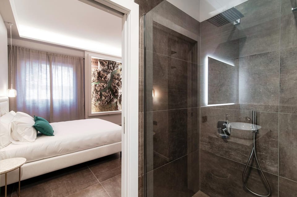 Shower, Photo of the whole room