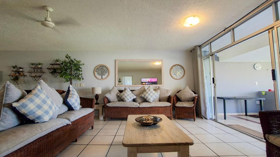 Boulevard 12 Apartment in Margate
