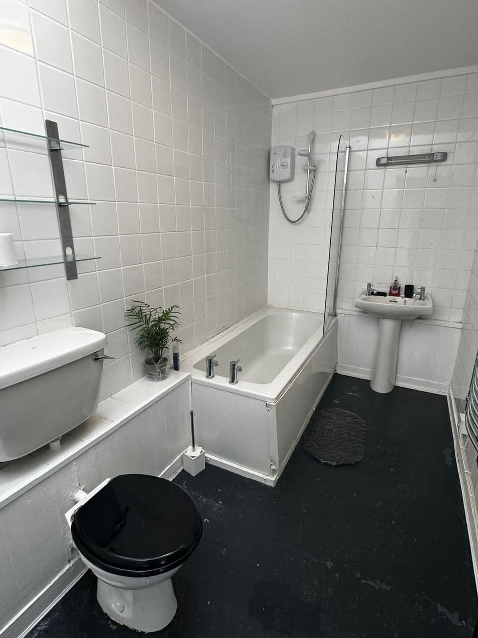Victoria Street View Flat in Edinburgh EB01 Apartment in Edinburgh
