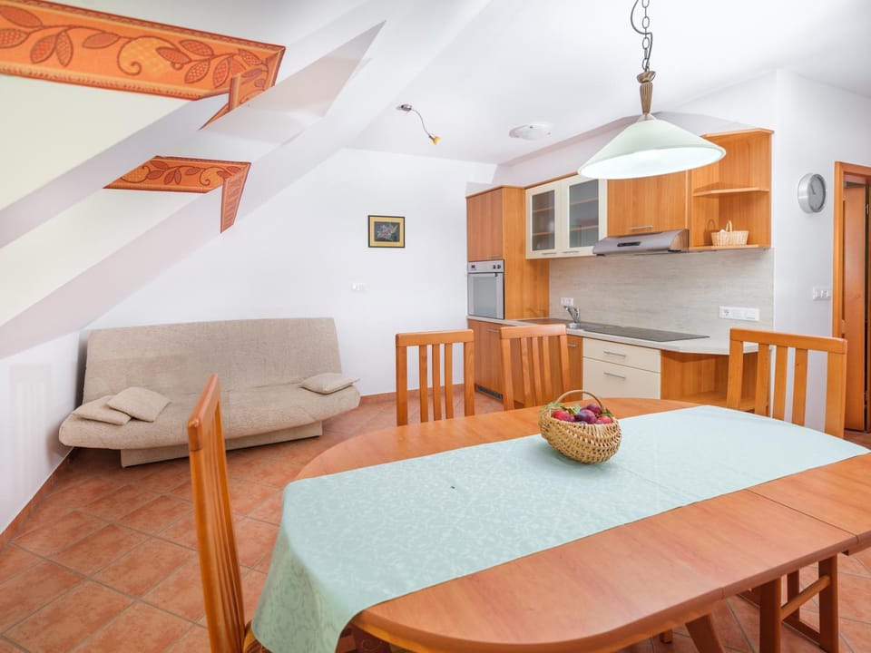 Kitchen or kitchenette, Living room, Dining area, stove