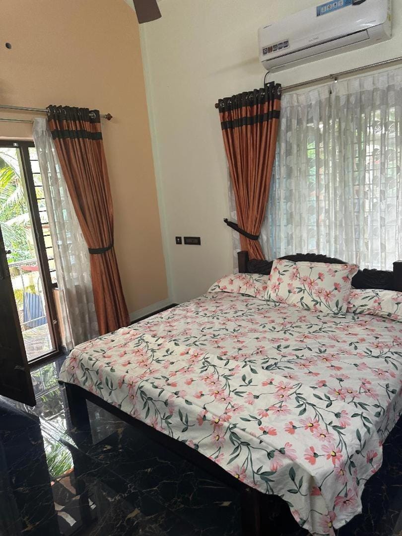 Balcony/Terrace, Bedroom, air conditioner