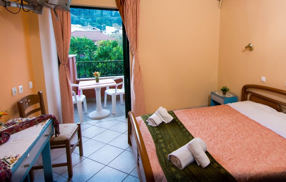 Property building, Photo of the whole room